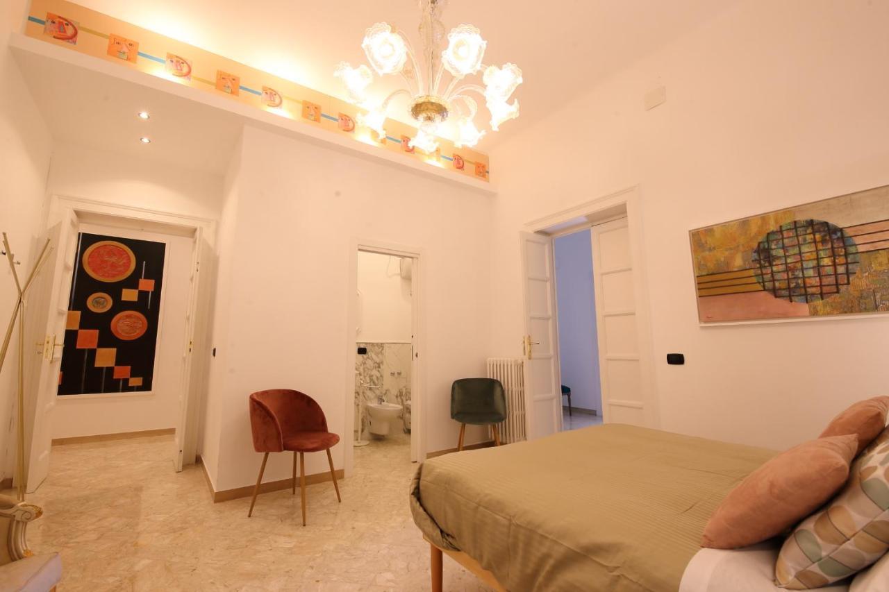 L.T. Bari Suite _ Locazioni Turistiche _ Luaran gambar