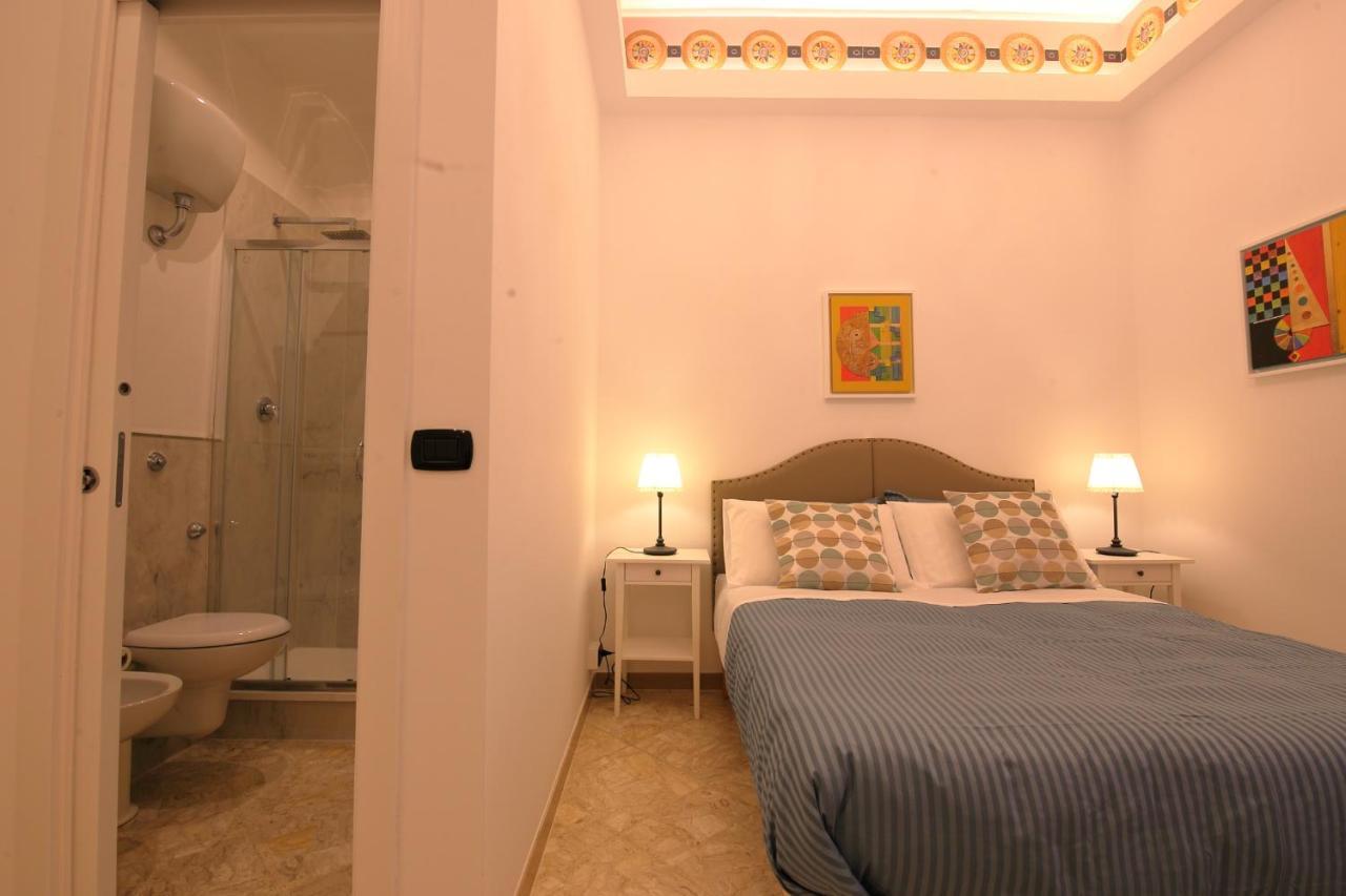 L.T. Bari Suite _ Locazioni Turistiche _ Luaran gambar