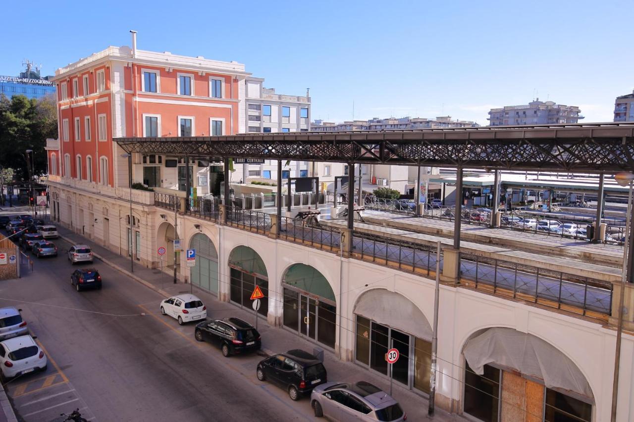 L.T. Bari Suite _ Locazioni Turistiche _ Luaran gambar